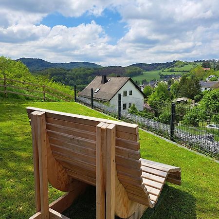 Ferienwohnungen Am Aeppelsberg Volkesfeld Zewnętrze zdjęcie